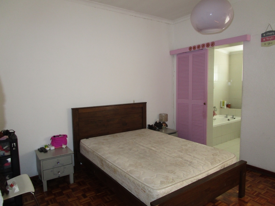 3 Bedroom Property for Sale in Pinati Western Cape